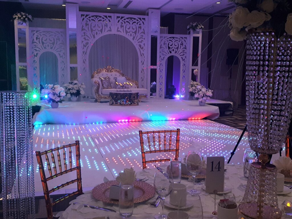 Grey Eagle Resort and Casino